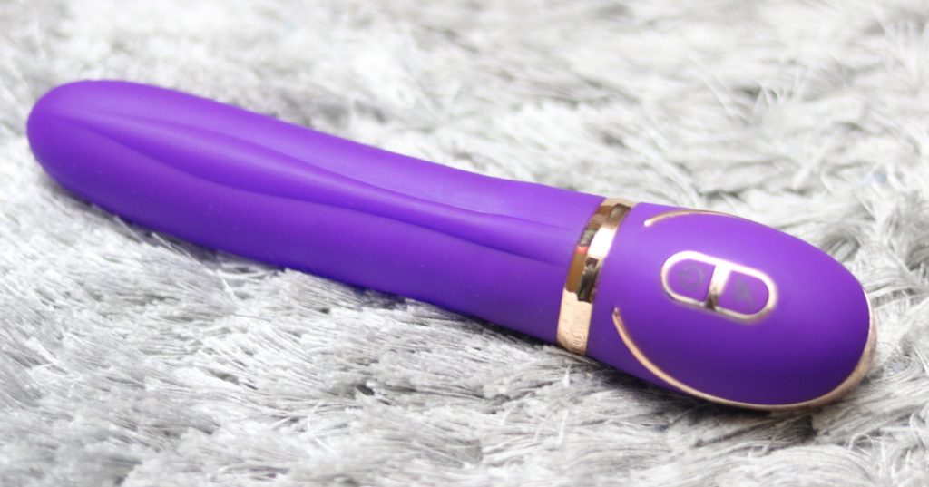 Frederick's of Hollywood Rechargeable Silicone Vibrator Review